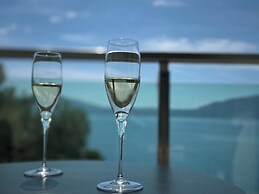 Nuna Hotel & Apartments