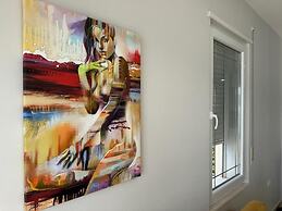 Nuna Hotel & Apartments