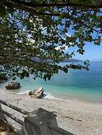 Nuna Hotel & Apartments