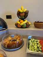 Nuna Hotel & Apartments