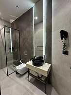 Nuna Hotel & Apartments