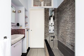 Campo De' Fiori Large And Beautiful Apartment