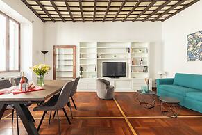 Campo De' Fiori Large And Beautiful Apartment
