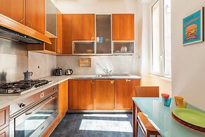 Campo De' Fiori Large And Beautiful Apartment