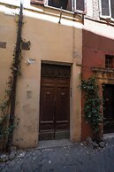 Campo De Fiori Large Family Apartment