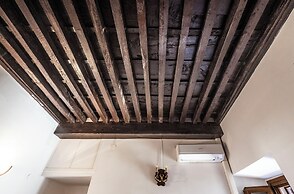 Campo De Fiori Large Family Apartment