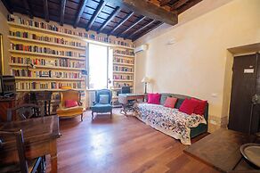 Campo De' Fiori Apartments