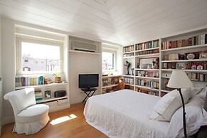 Campo De' Fiori Apartments