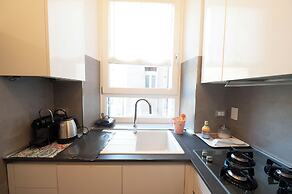 Campo De' Fiori Apartments