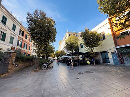 Charming Design Apartment In Vibrant Pigneto