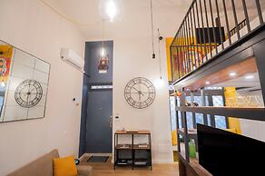 Colorful Design Loft Near Villa Pamphili 