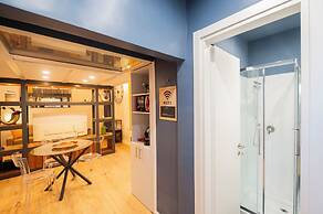 Colorful Design Loft Near Villa Pamphili 