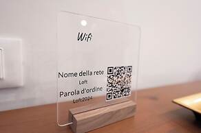 Colorful Design Loft Near Villa Pamphili 