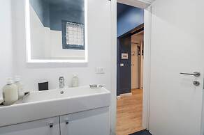 Colorful Design Loft Near Villa Pamphili 