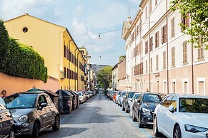 Colosseum 2Br Elegance And Charm 