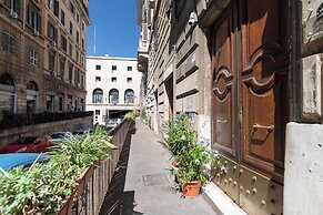 Cozy And Comfy Apartment At Esquilino