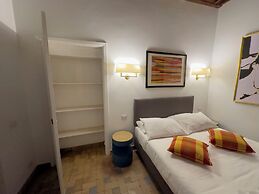 Via Giulia Apartments