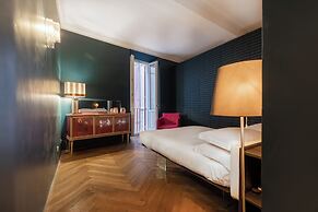 Via Giulia Apartments