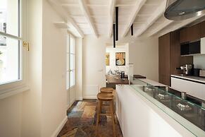 Via Giulia Apartments