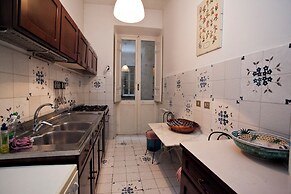 Via Giulia Apartments