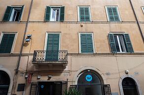 Via Giulia Apartments