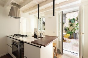 Via Giulia Apartments