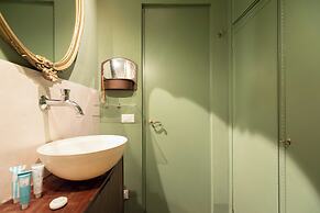 Via Giulia Apartments