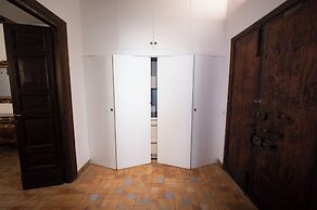 Via Giulia Apartments