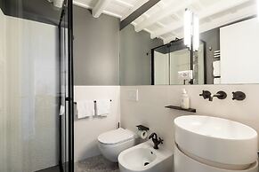 Via Giulia Apartments