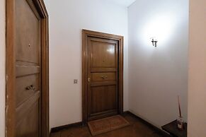 Via Giulia Apartments