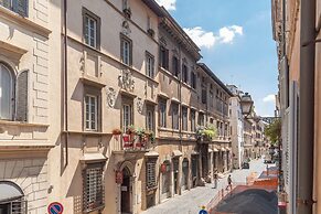 Via Giulia Apartments