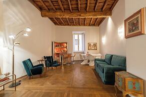 Via Giulia Apartments