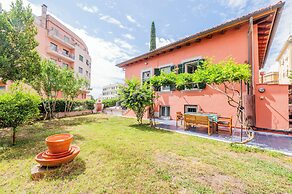 Monteverde Apartments