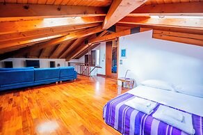 Monteverde Apartments