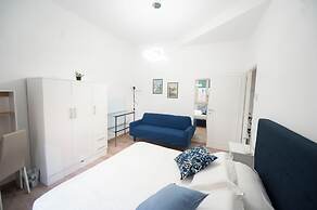 Lovely Apartment In Hip And Vibrant Pigneto