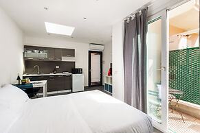  Lovely Studio With Balcony By St. Peter 