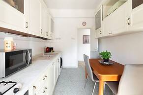 Luminous Family Apt With Balcony By St Peter'S 