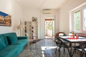 Luminous Family Apt With Balcony By St Peter'S 