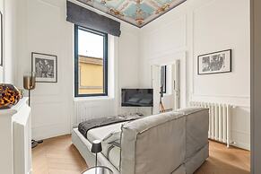 Spanish Steps Apartments