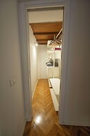 Spanish Steps Apartments