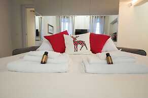 Spanish Steps Apartments