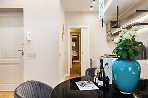 Spanish Steps Apartments