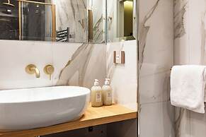 Spanish Steps Apartments