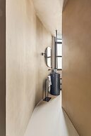 Spanish Steps Apartments