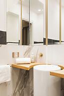 Spanish Steps Apartments