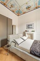 Spanish Steps Apartments