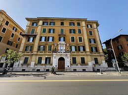St. John Basilica Lovely Tower Apartment 