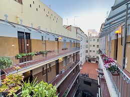 San Lorenzo Apartments