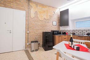 Trastevere Lovely 2 Br Apartment 