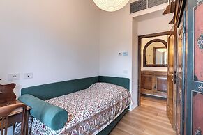 Trastevere Outstanding 4 Br Terraced Apartment